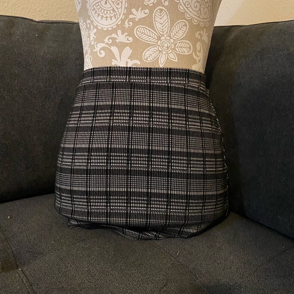 Plaid skirt